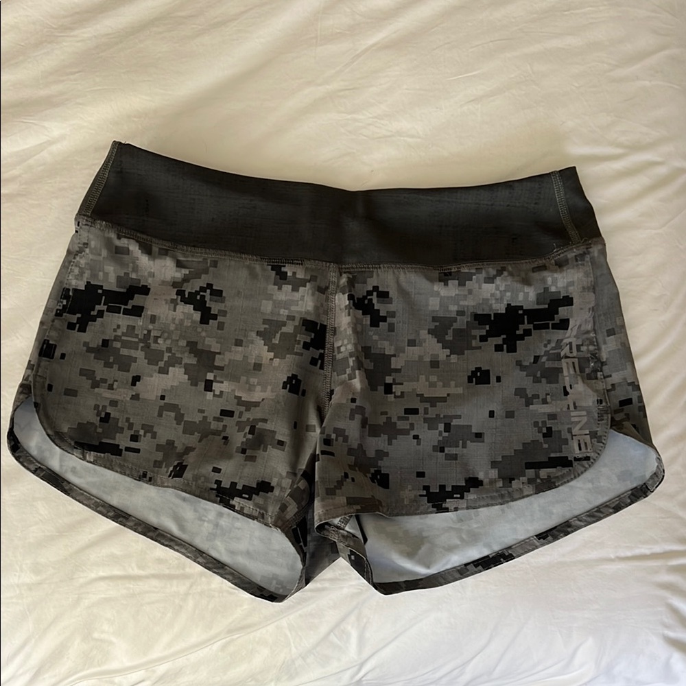 Reflex Women's Gray Camo Shorts